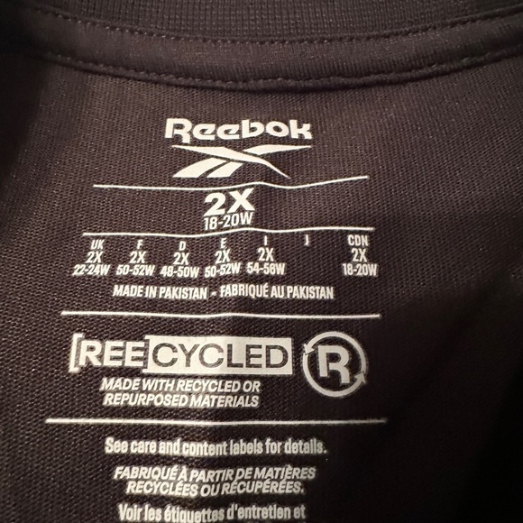 Reebok Black Short Sleeve Tee - NWOT - Size 2x - Picture 6 of 8